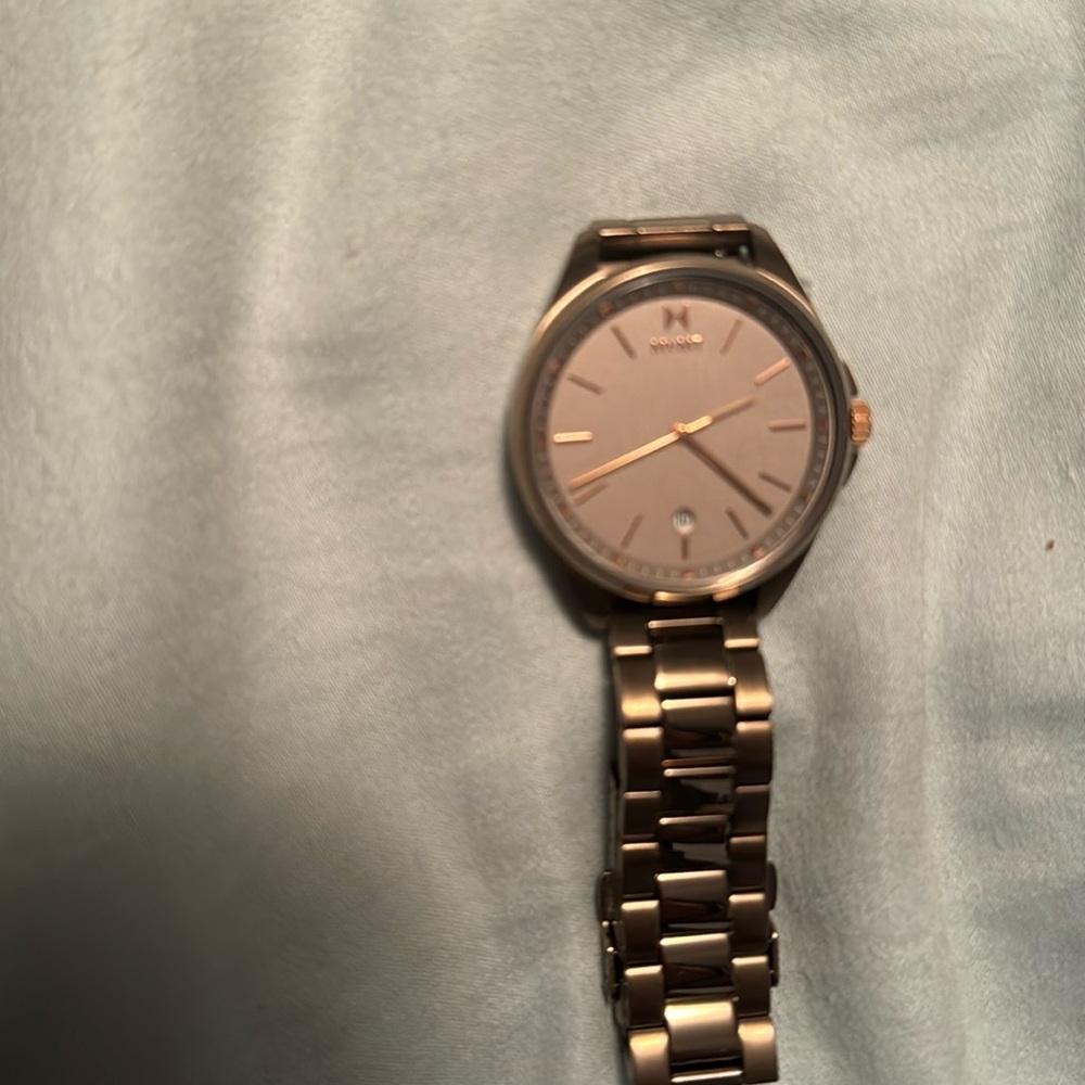 MVMT Coronada watch, women’s size 32mm, taupe color, no missing links